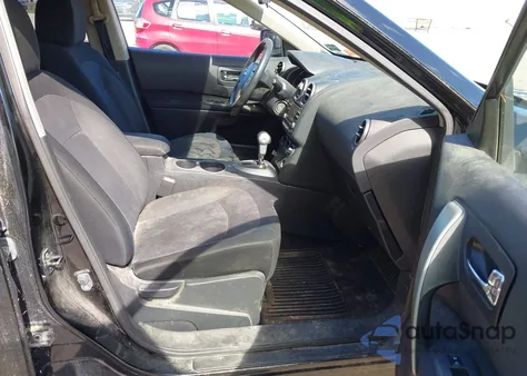 2013 Nissan Rogue S из США, поврежденный, VIN JN8AS5MV8DW617008